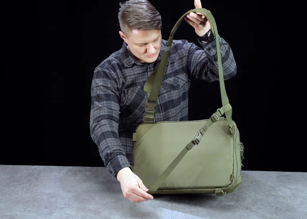 Tasmanian Tiger Shoulder Bag Presentation
