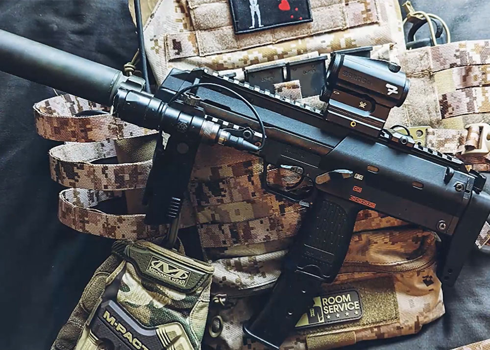 mp7ガスブロ Amazon.co.jp: VFC MP7A1 NAVY V2 リアルサイズ JPVer. ガスブロ