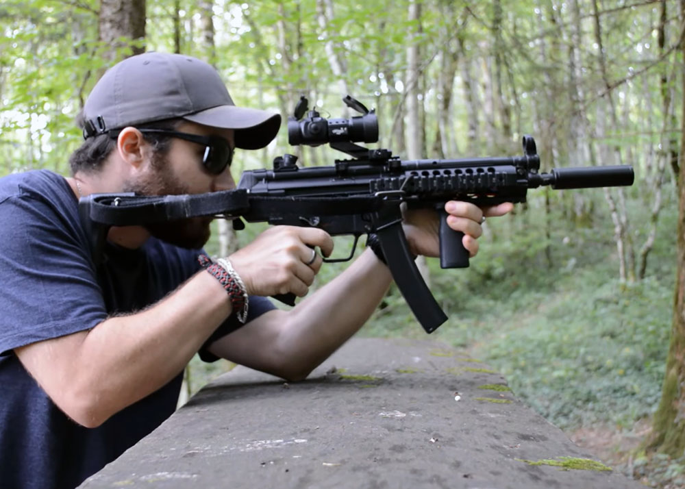 Bleiz39 On The Jing Gong MP5A3 AEG
