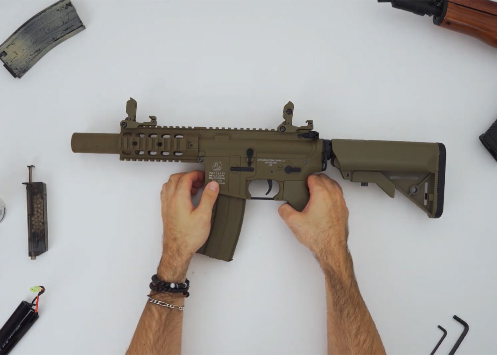 Cybergun Airsoft User Guide: AEGs