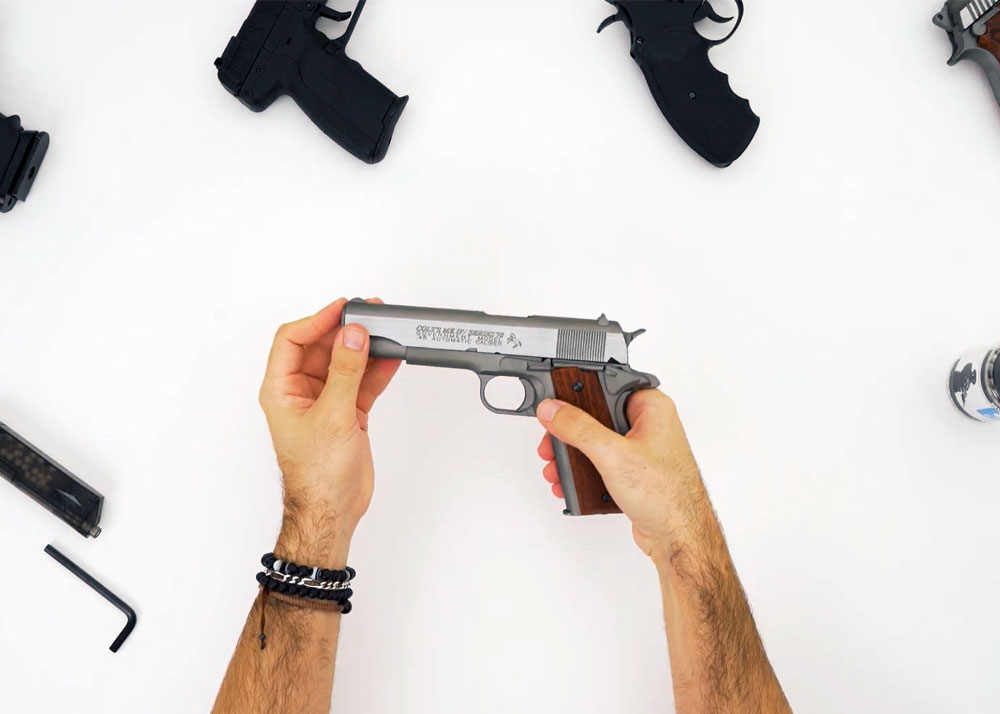 Cybergun Airsoft User Guide: CO2 Blowbacks