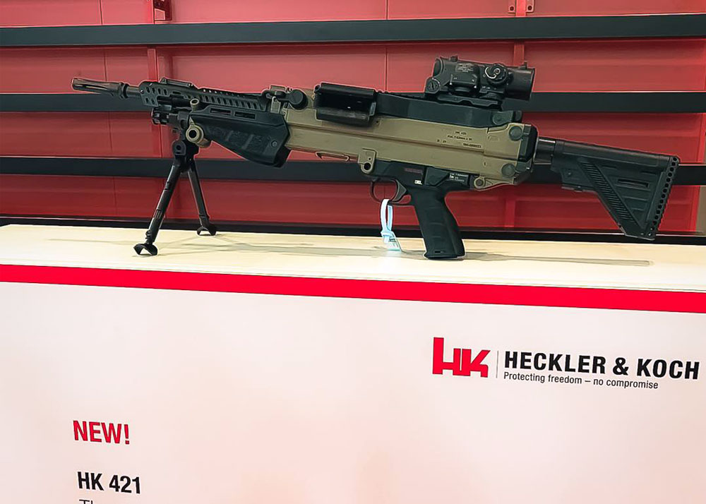 HK421 MG