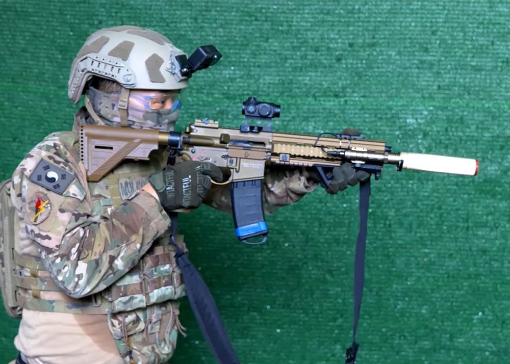 Molcom With The VFC HK416A5 GBB Rifle