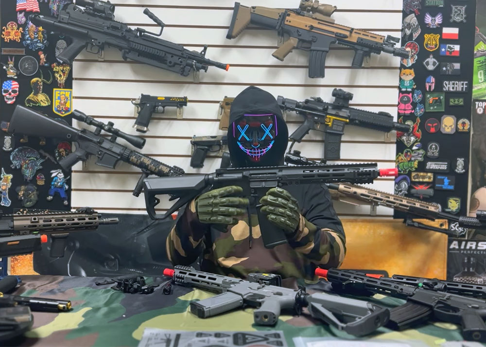 Best AEGs For Under 200? Popular Airsoft To The Airsoft World