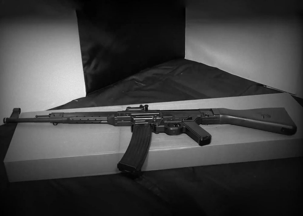 Flanker Tanker: AGM MP44/StG44