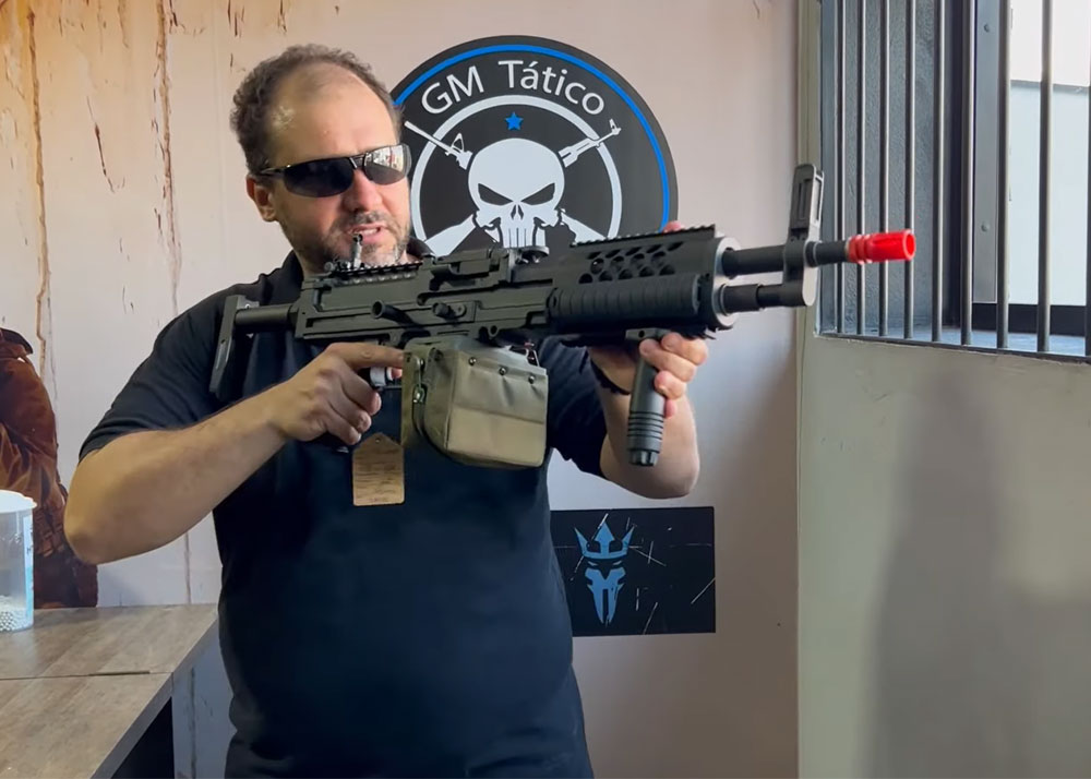 GM Tatico: Ares Airsoft MG-008 LMG