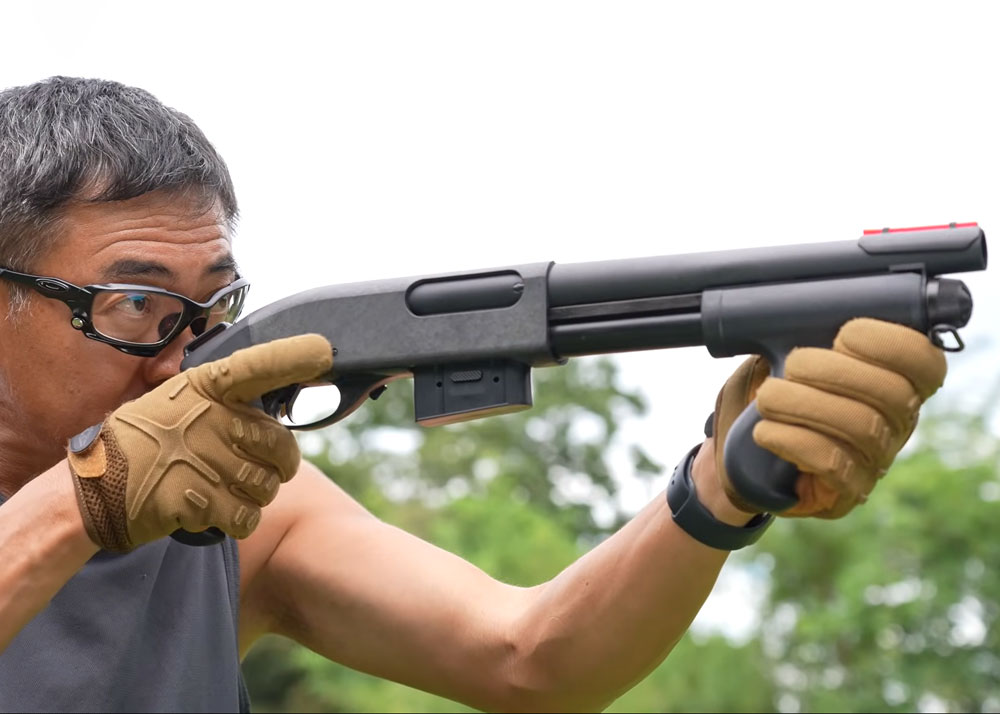 マルゼンCA870 ブルドッグ＆Forester 1-5×24 GenII Maruzen CA870 Bulldog Airsoft Spring Shotgun | RedWolf