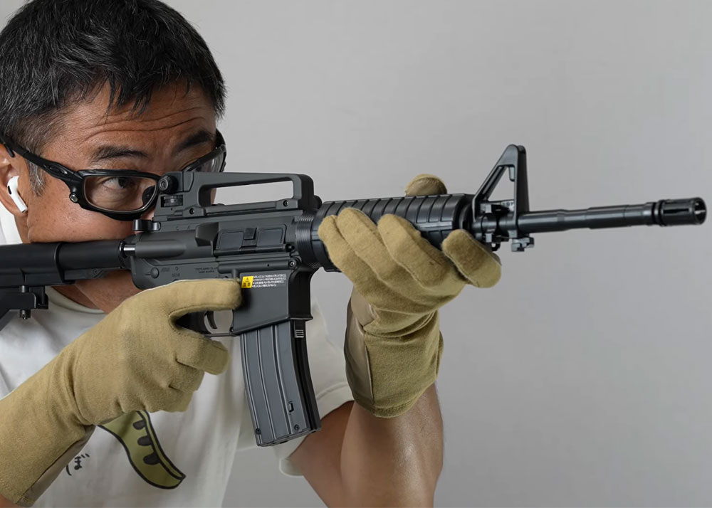 Mach Sakai: Tokyo Marui M4A1 Boys Electric Gun