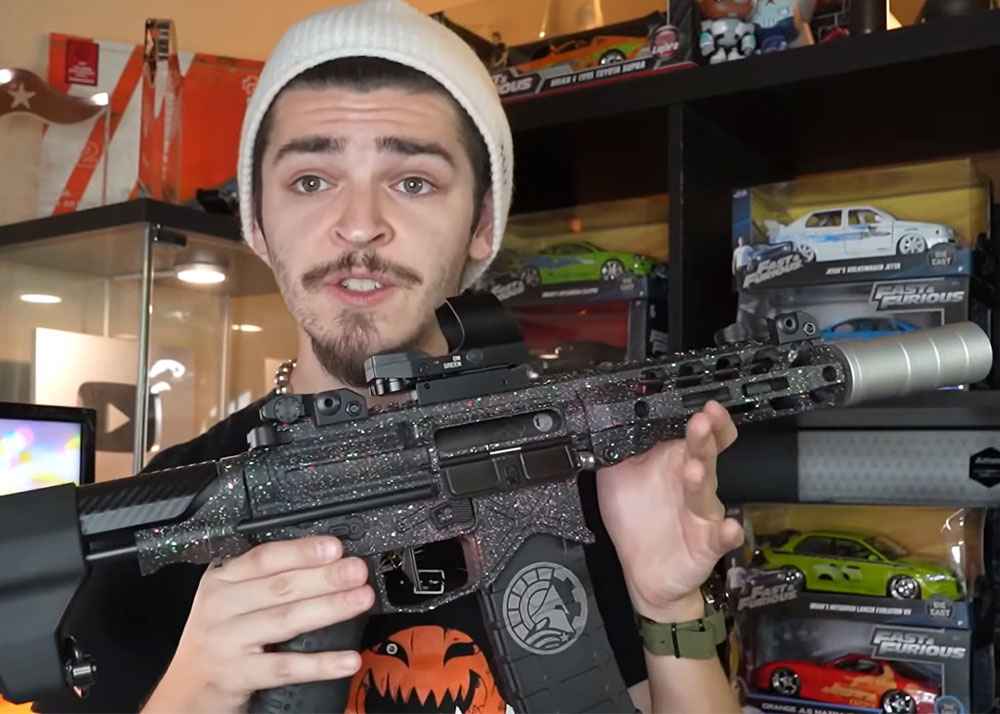 Airsoft Wonder Woman Reviews The G&G SMC9 GBB Popular Airsoft