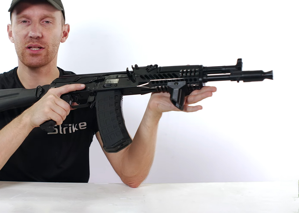 Strike Planet: Strike Tango Foregrip