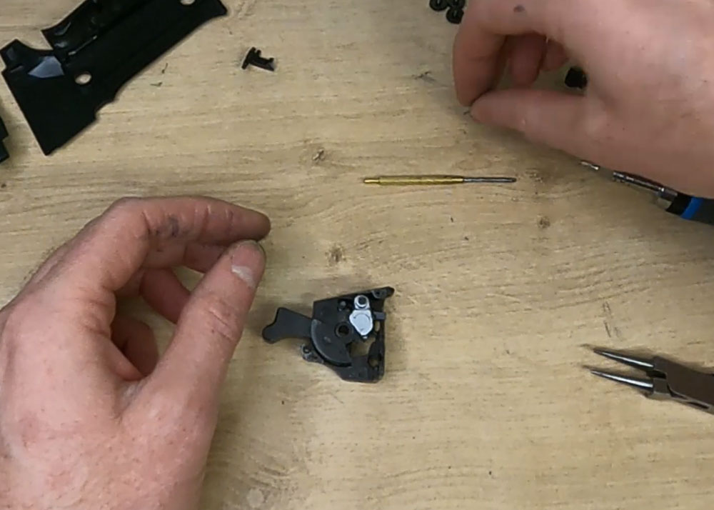 Adzzzys Armoury Tokyo Marui P226 Broken Valve Knocker Fix