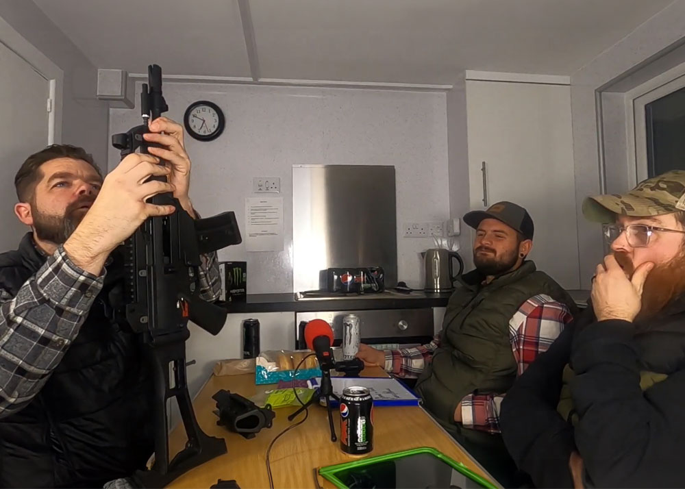 Pewpew Paladin Discussion On The WE Airsoft G36C Gas Blowback Rifle