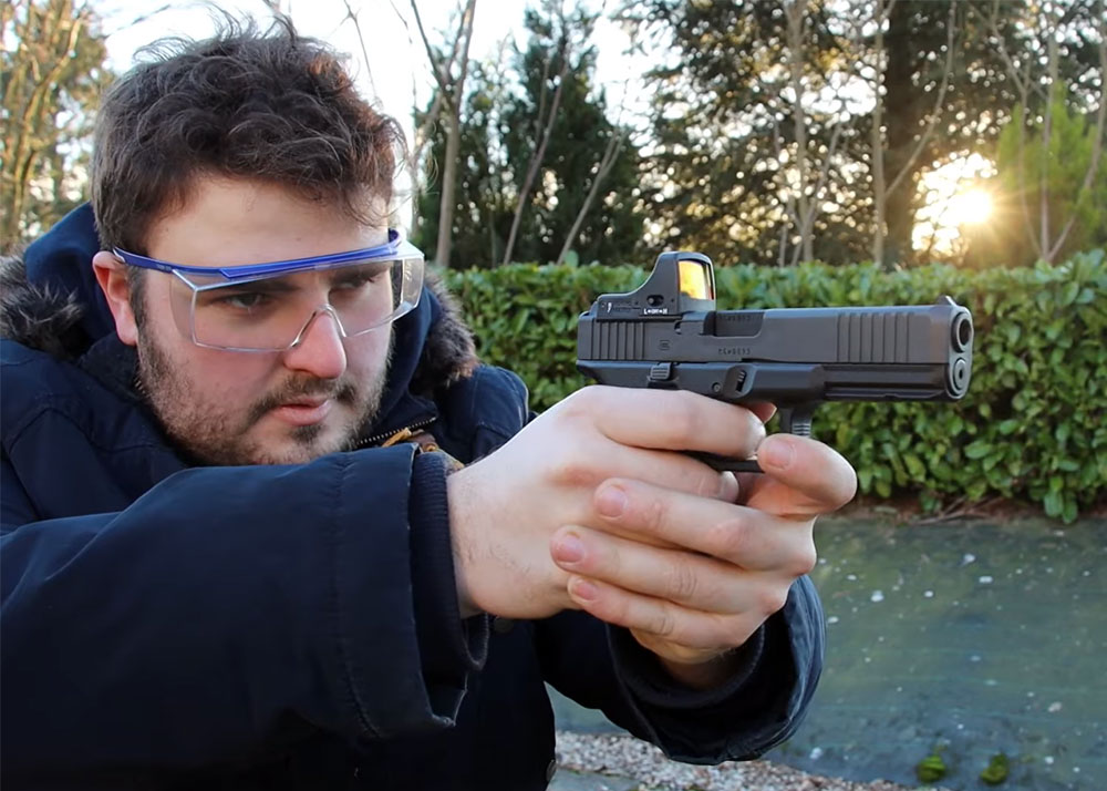 Timerzanov airsoft tokyo marui glock 17 gen 5 mos popular airsoft