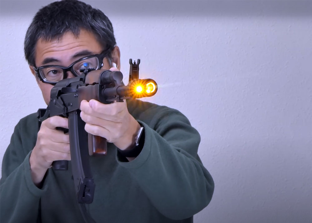 Mach Sakai's AK Blaster Tracer Muzzle Flash Review