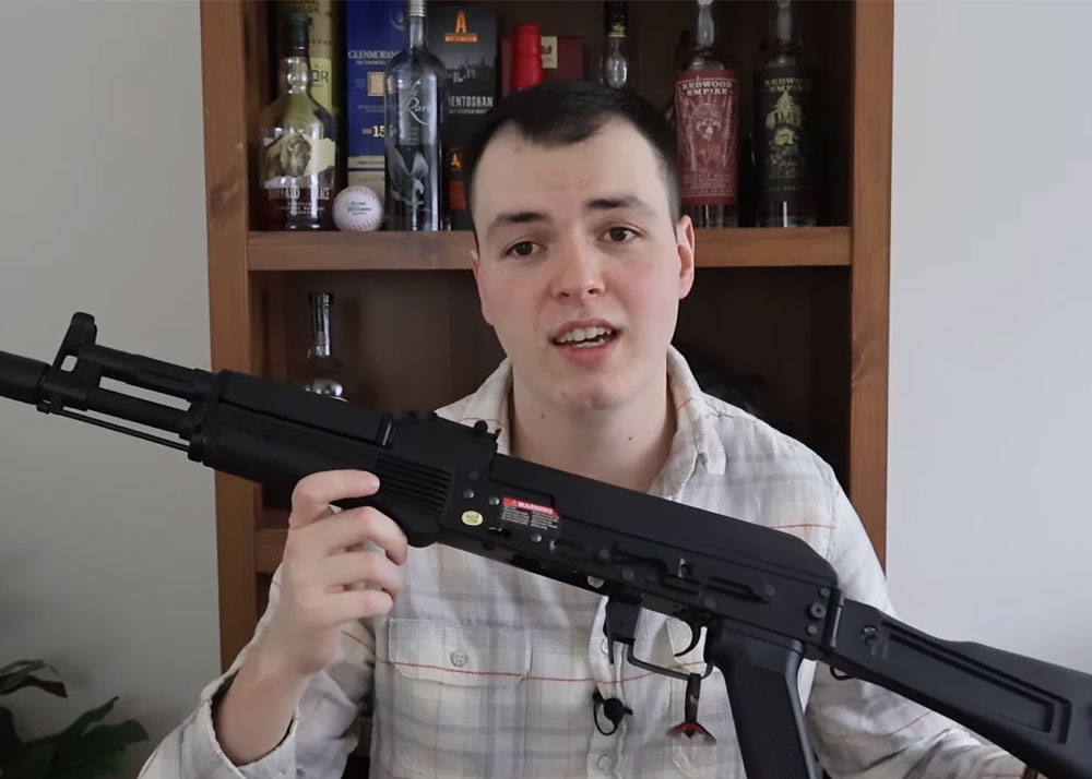 The BB Warrior Unboxes The CYMA AK105 AEG
