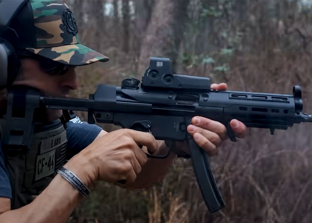 Classic Firearms: Modern Heckler & Koch SP5 Loadout