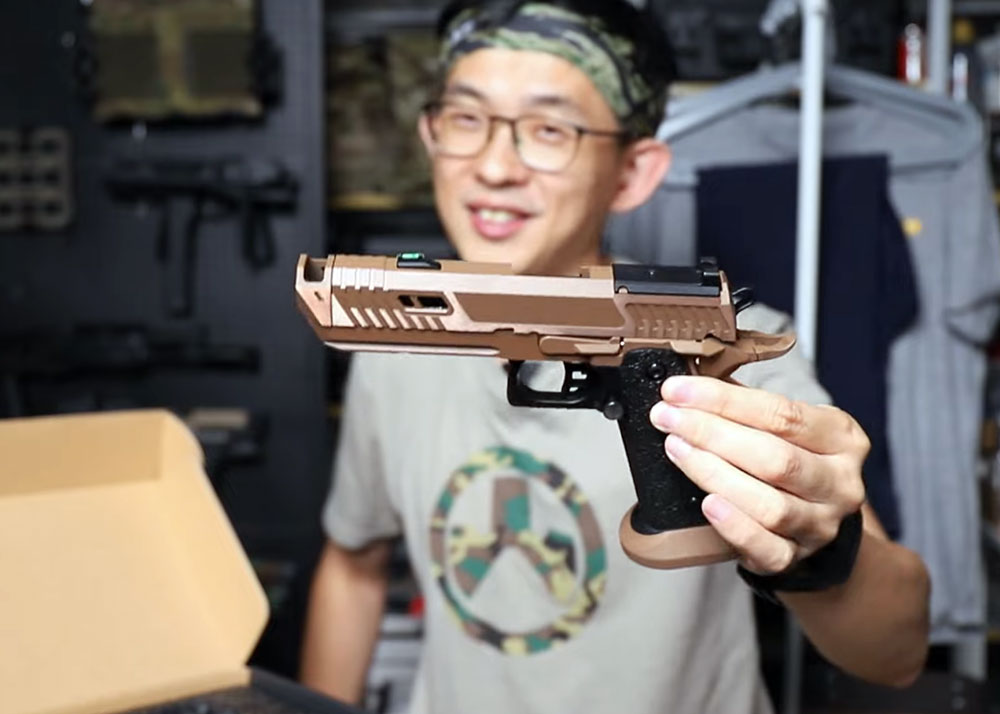 Tacticool UGG SRC Sahara Viper GBB Pistol Unboxing