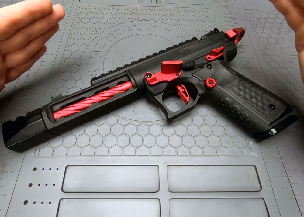 Wyhaq: Lancer Tactical Tandemkross Cthulhu