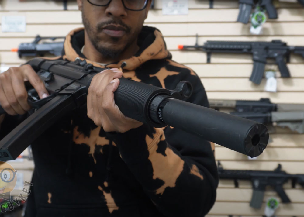 RandomGuyKev: MP5 SD6 Airsoft Adapter