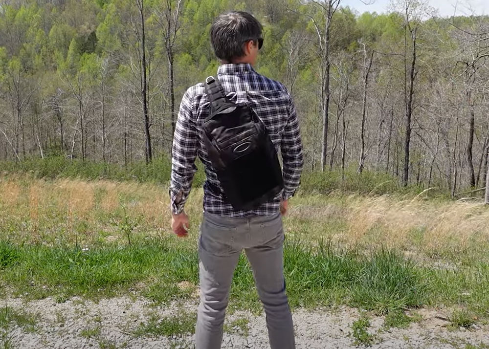 Ultimate Survival Gear Oakley Extractor 2.0 Sling Pack Review