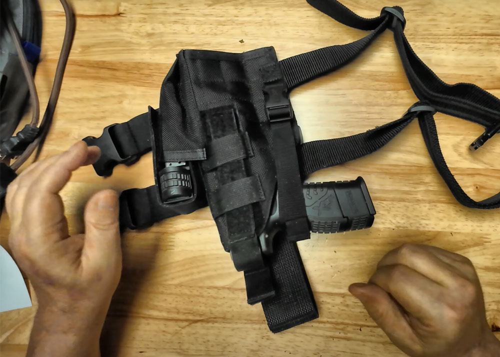新作商品 Holster Elite VI Omega Blackhawk! Review Airsoft Popular | 個人装備