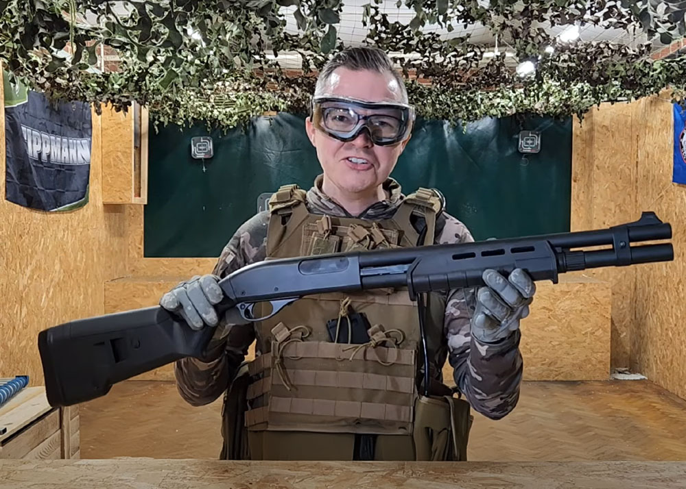 Logan Plays: Golden Eagle M870 Gas Shotgun