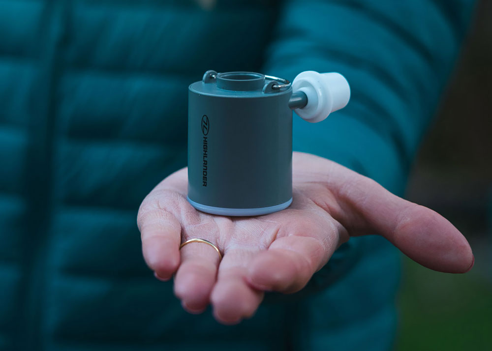 Military 1st: Highlander Wee Banshee Micro Lightweight Air Pump