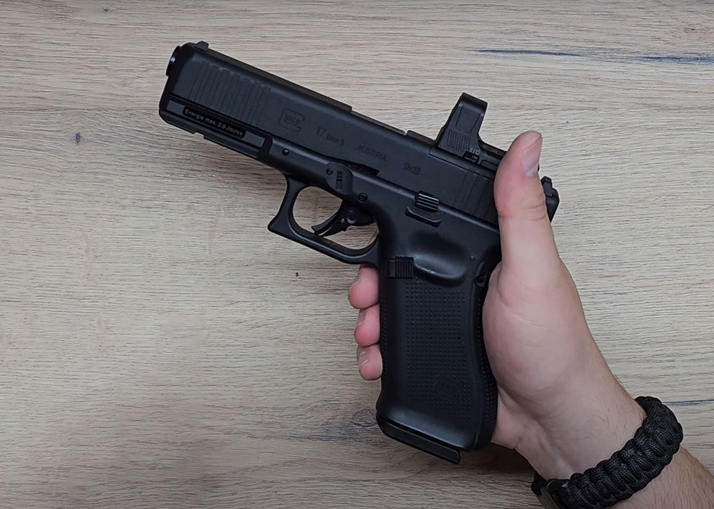 Black Eagle Outdoor: Umarex Glock 17 Gen5 MOS CO2 Blowback