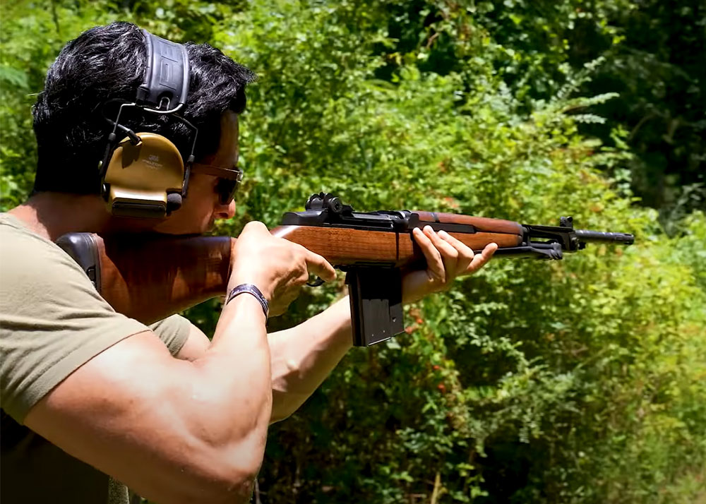 Classic Firearms: M14 vs BM-59