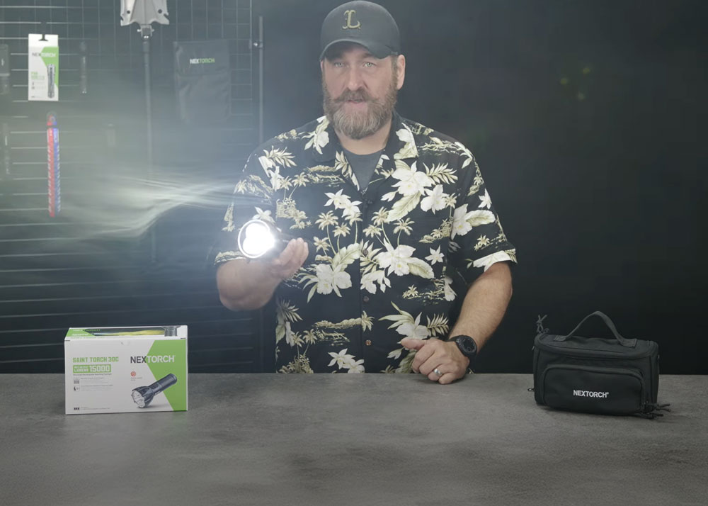 ePig Group: Nextorch Saint Torch 30C