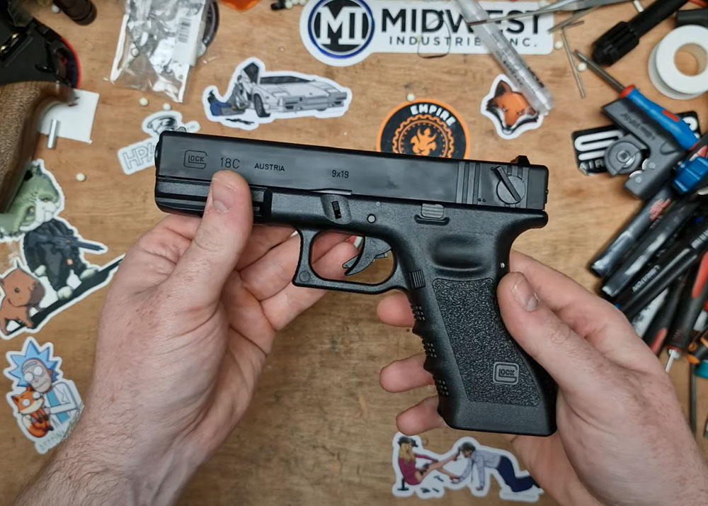 トイガン TOKYOMARUI GLOCK18C Tokyo Marui G18c Gas blowback pistol – Socom Tactical Airsoft