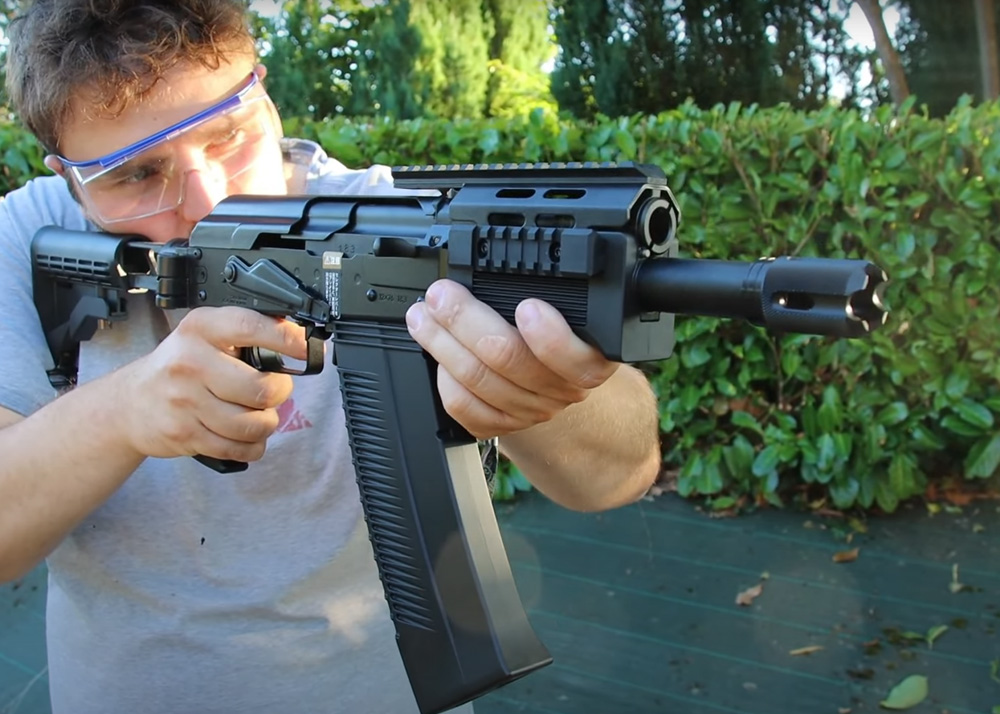 Timerzanov Airsoft: Tokyo Marui SAIGA-12 SBS GBB Shotgun