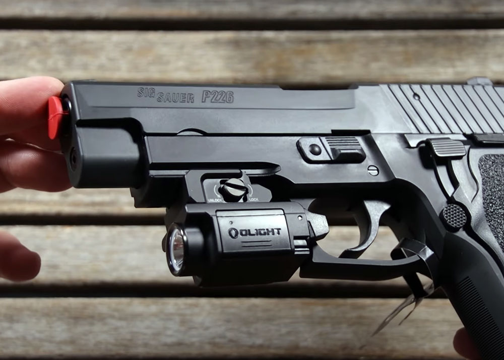Timerzanov Airsoft: Olight PL-Mini 3 Valkyrie