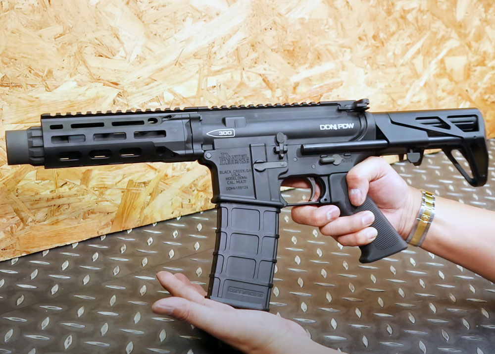 Jeidanten: GHK DD PDW M4 AR V3 GBB