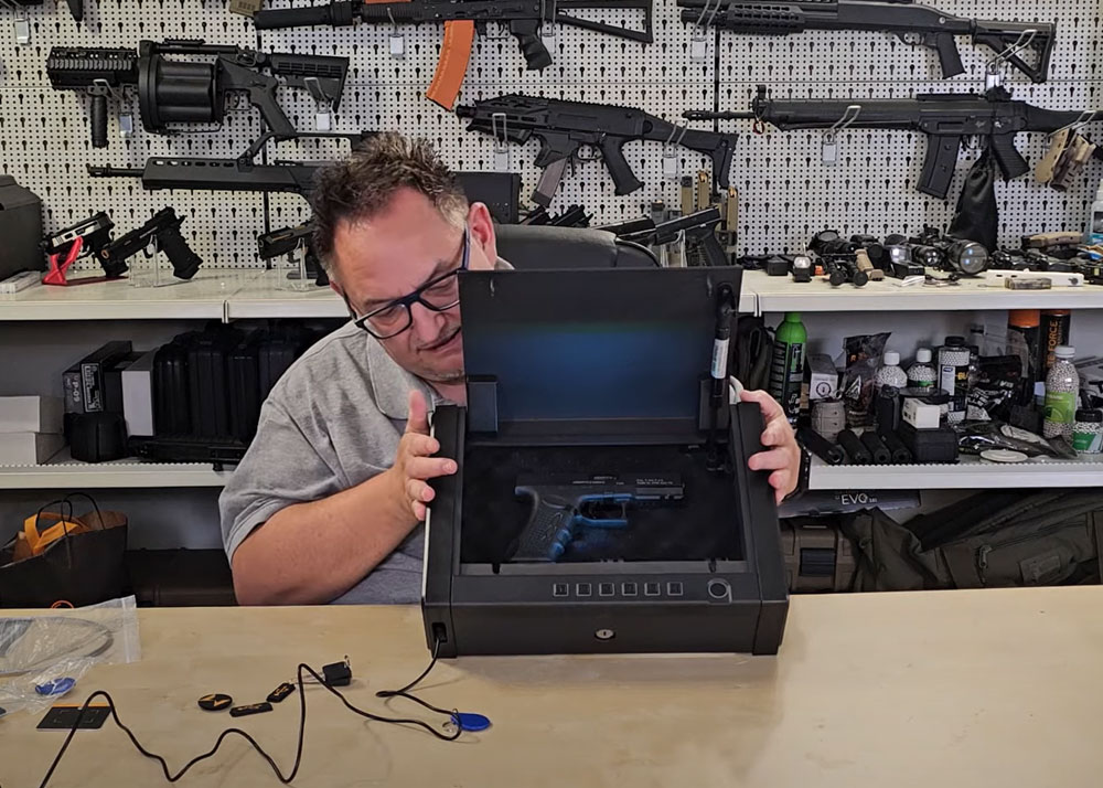 Softair Zone Wosport Weapon Safe For Pistols