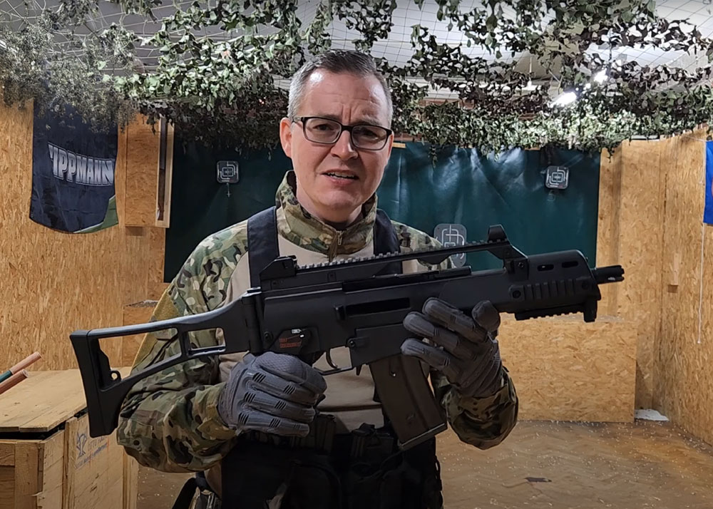 UK Airsoft Army Armament G39 Gas Blowback Rifle Review