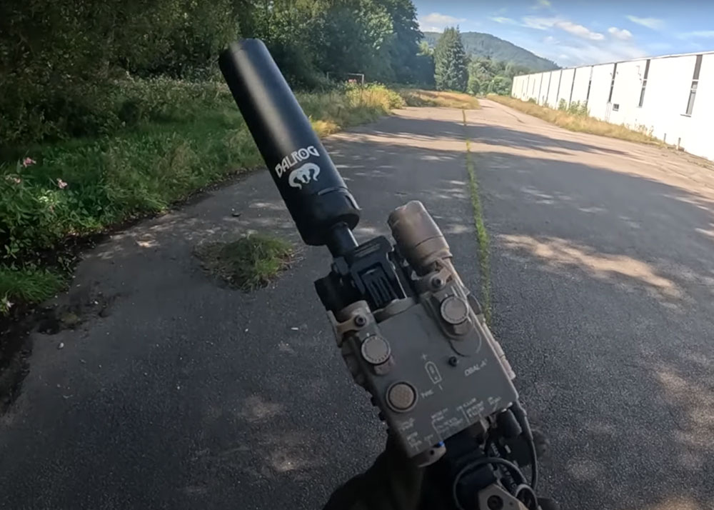 VSG Airsoft AAC Custom Balrog Silencer Tracer Smoke Generator