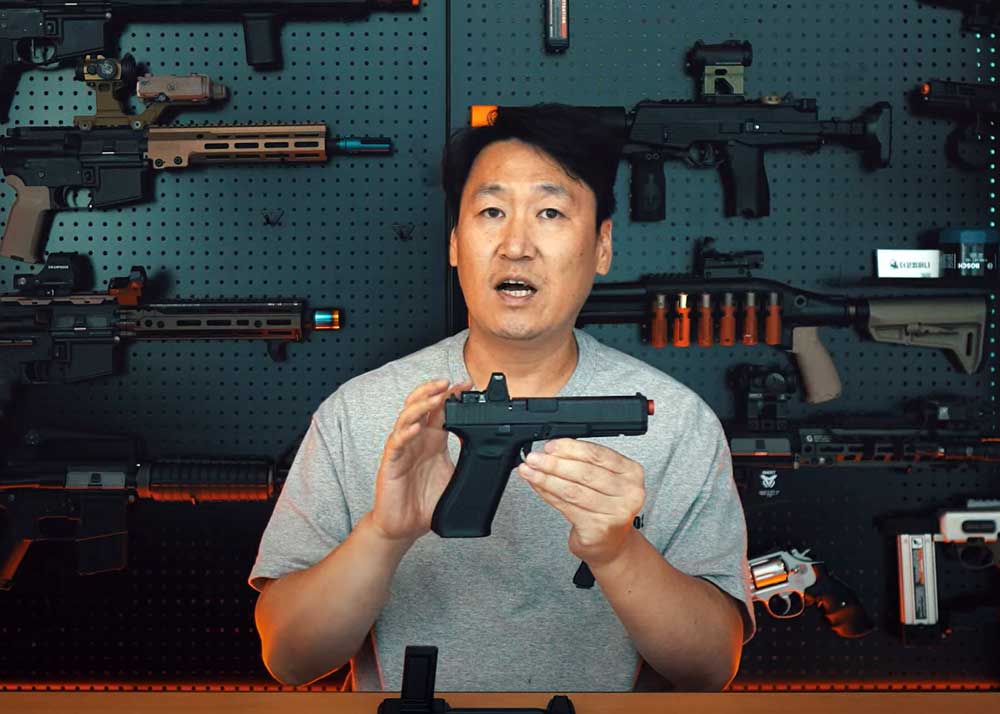 Ahjae TV Steel Slide With TagArt KP4 & DLC Coating For Tokyo Marui G17 Gen5