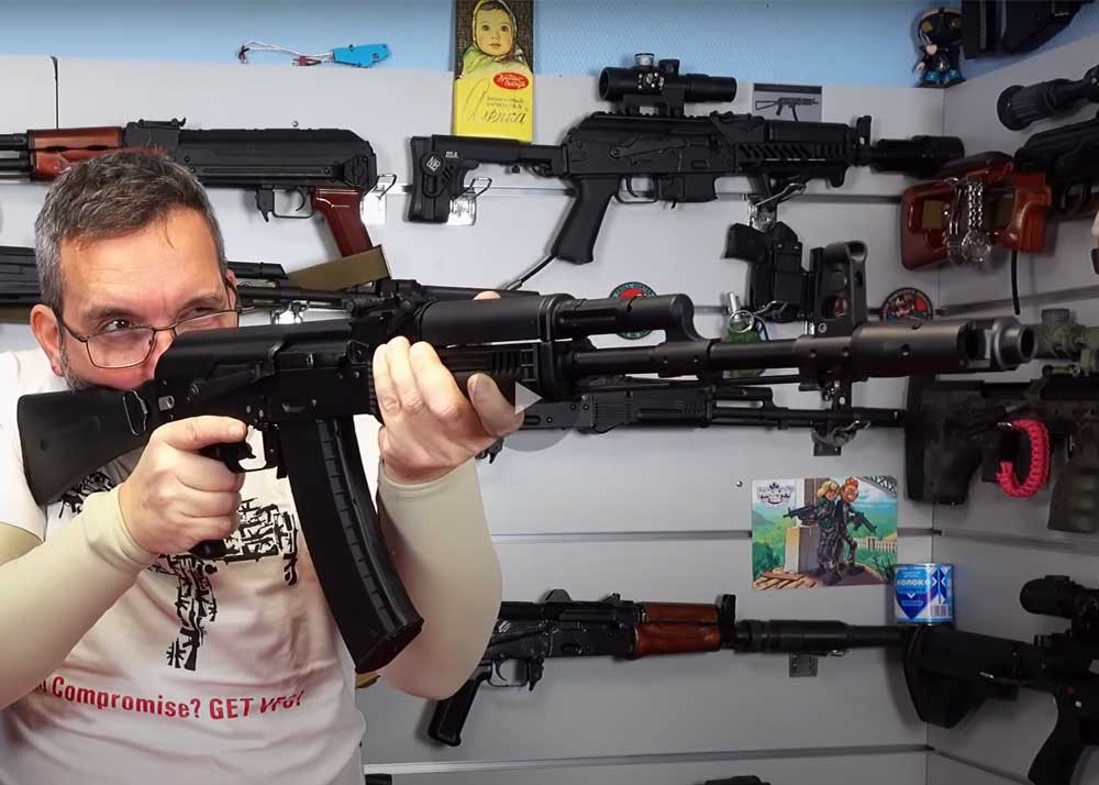 L'Antre Du Dingo: VFC AV74M GBB Rifle