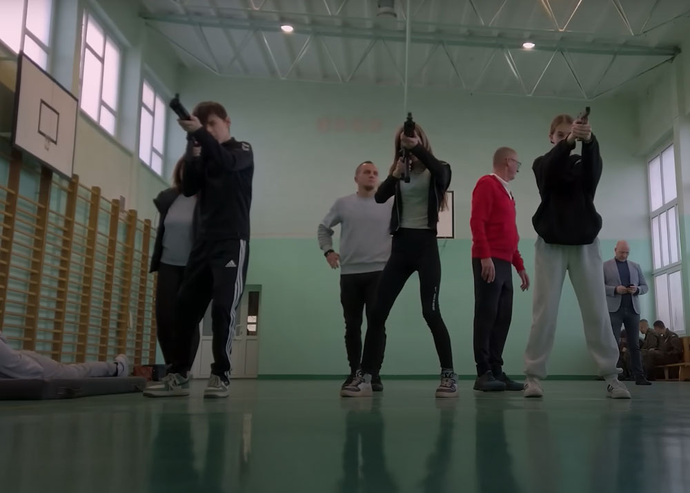 DW TV Firearms Training For Schoolchildren In Poland