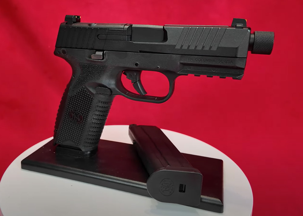 L'Antre Du Dingo: EMG/Double Eagle FN 509 Tactical