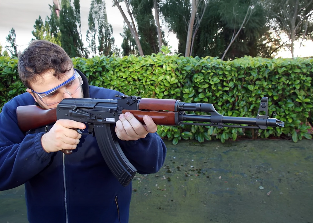 Timerzanov Airsoft: E&L EL-A101S AKM Essential AEG 