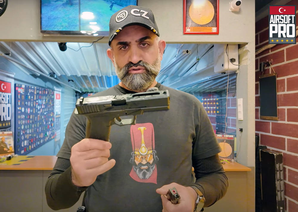 Turgay Dansik's AW VX 7300 Unboxing and Review