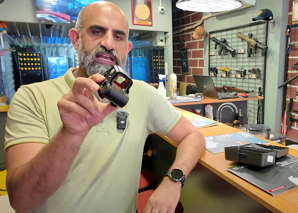 Turgay Dansik's SOTAC 558 Holographic Red & Green Dot Review