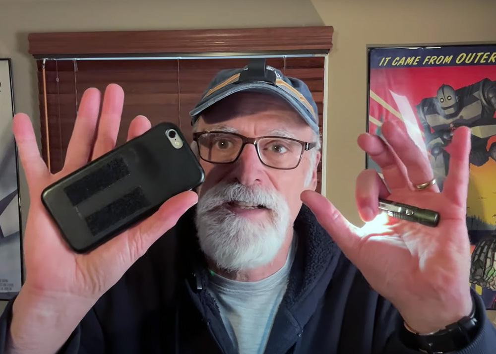 Earthling EDC Mini EDC Flashlights Over Cellphone Lights