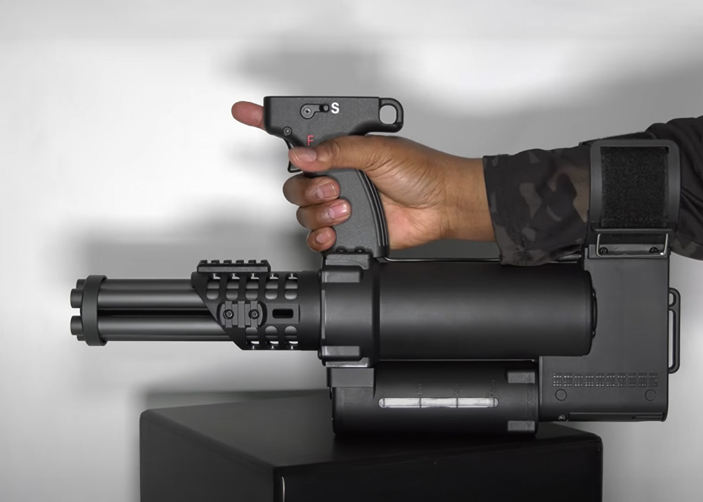 Airsoft Mike: Well Pro WE23-L Rotary Arm Mounted Micro Minigun 