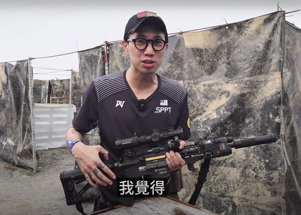 Airsoft Yellow Label Man Customising A Leontac Airsoft Gun