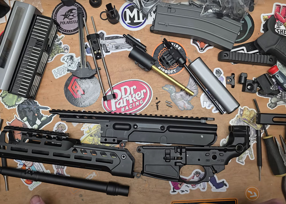 Jing Gong Steyr AUG | Popular Airsoft: Welcome To The