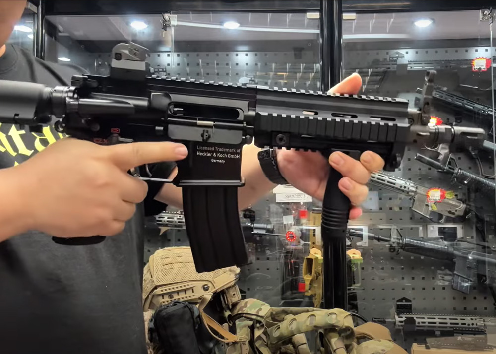 URCHIN EXTRA エアソフトガン Vintage Airsoft Review: Masudaya Urchin Extra | Popular