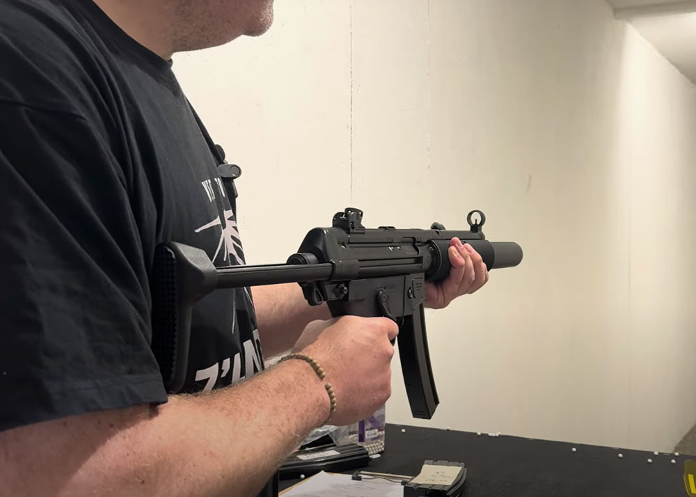 MARTINA Smokey Wolf Silencer Review | Popular Airsoft